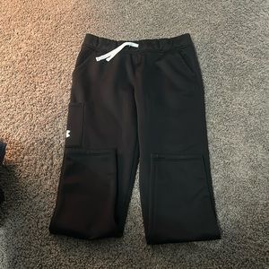 Boys YL Black under armour sweatpants